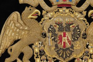 Hand- oder Maschinengesticktes Emblem