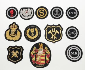 Hand- oder Maschinengesticktes Emblem