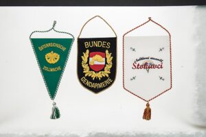Wimpel & Fahnenständer